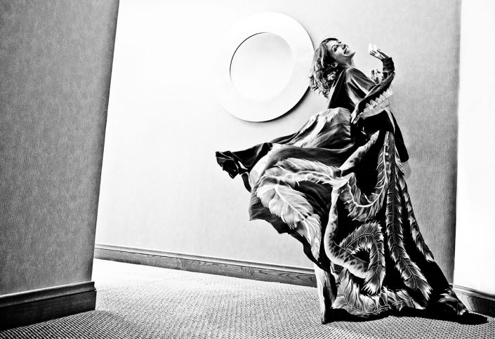 lisa edelstein by joey shaw